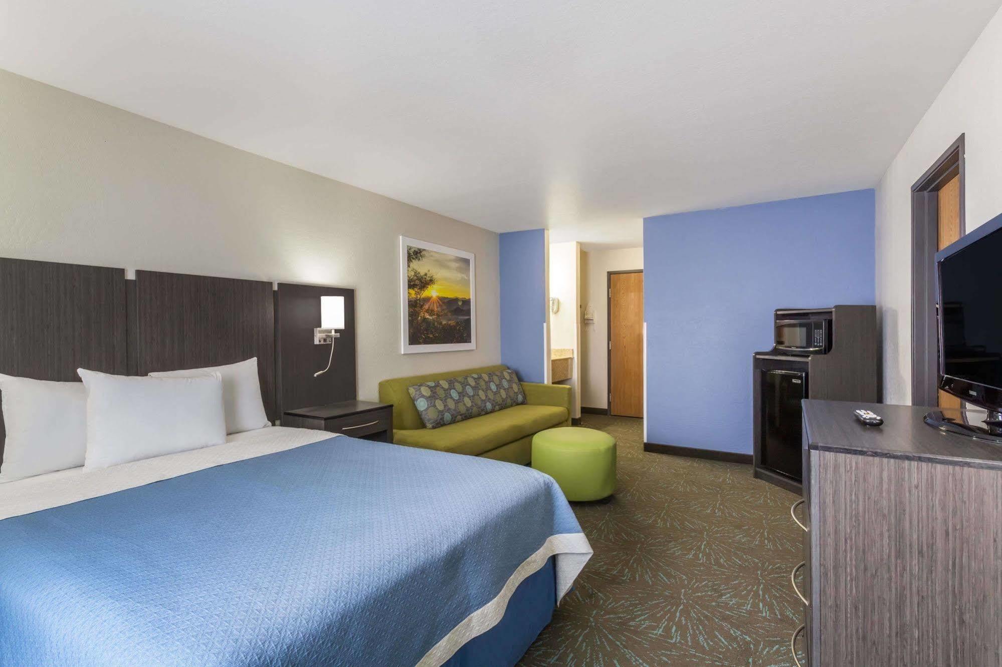 Days Inn & Suites By Wyndham East Flagstaff Zewnętrze zdjęcie